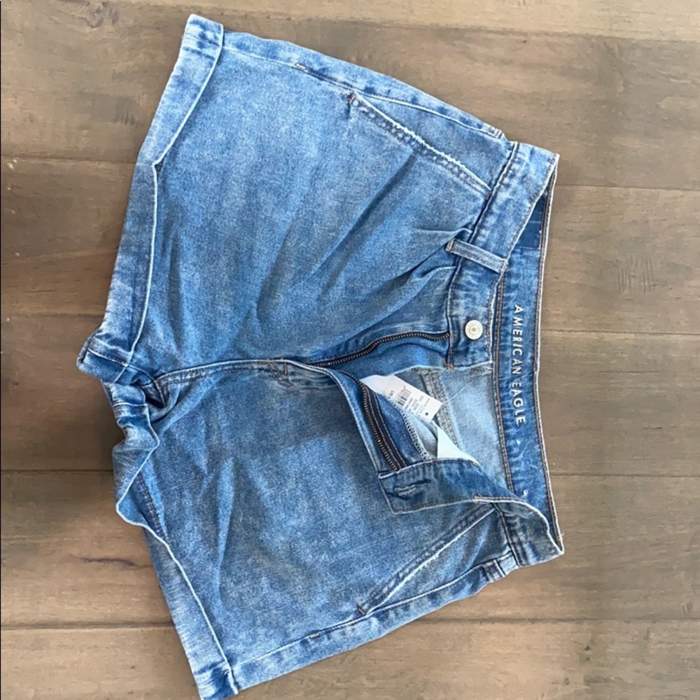 Short shorts